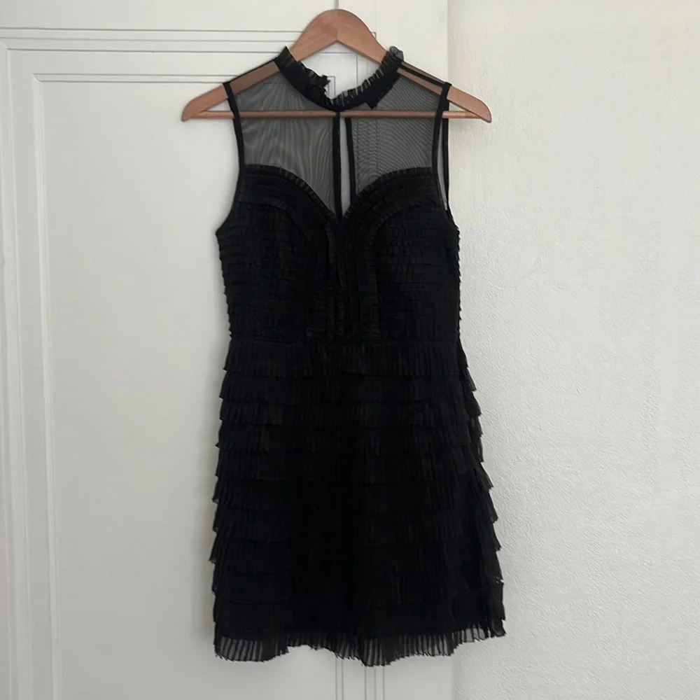 Free People ruffled mesh tiered little black dress cocktail dress womens size 2 - Picture 2 of 7